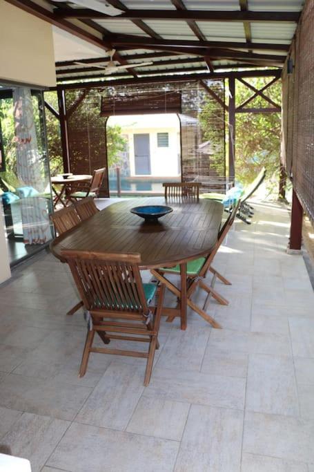Villa Des Frangipanes Ла Гулет Екстериор снимка